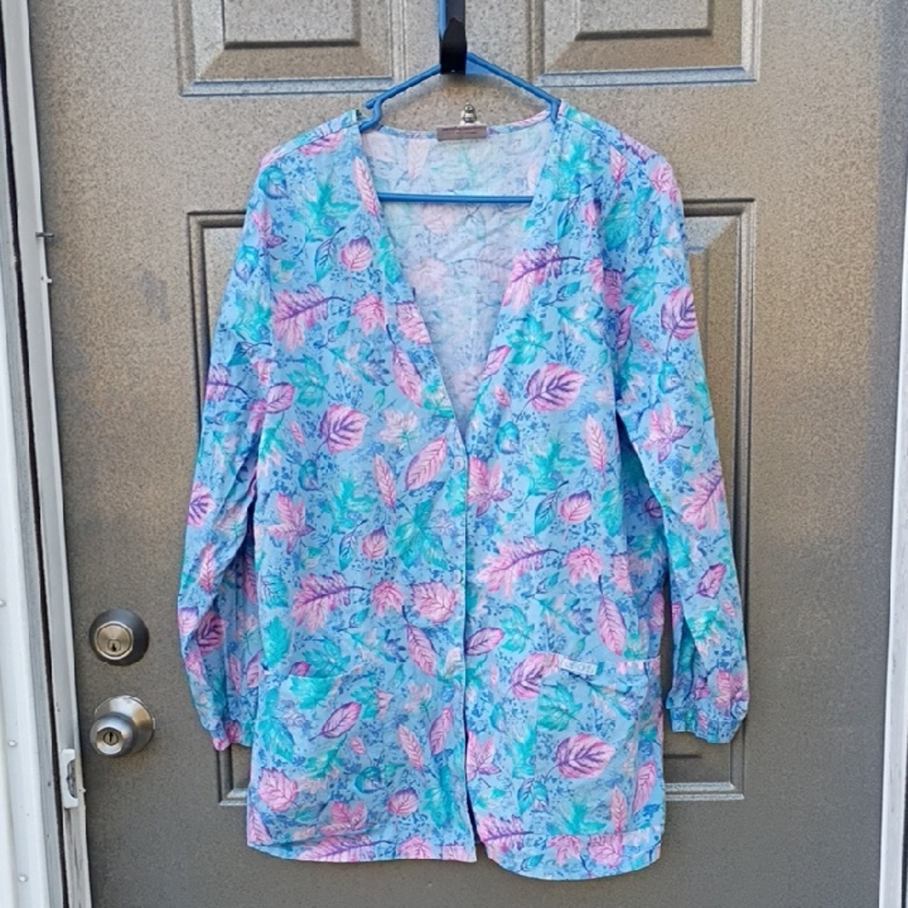 Cherokee Blue and Pink Floral Long Sleeve Smock